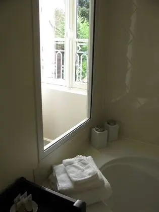 Tek Büyük Yataklı Oda (Romantique)