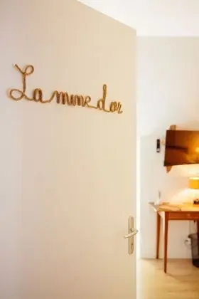 Superior Oda, 1 Büyük (Queen) Boy Yatak