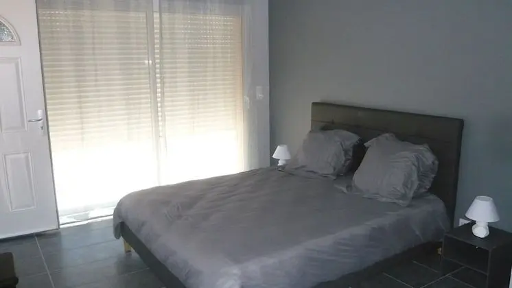 Comfort Tek Büyük Yataklı Oda, 1 Büyük (Queen) Boy Yatak, Bahçe Manzaralı (Baume)