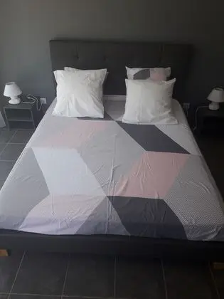 Comfort Tek Büyük Yataklı Oda, 1 Büyük (Queen) Boy Yatak, Bahçe Manzaralı (Baume)