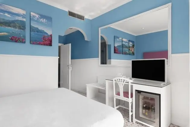 Superior Tek Büyük veya İki Ayrı Yataklı Oda, Balkon, Deniz Manzaralı
