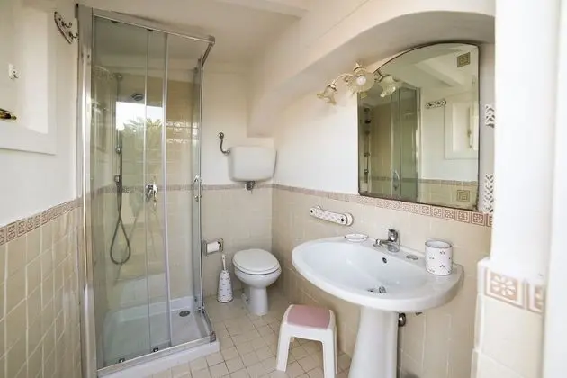 Tek Kişilik Oda, Özel Banyo (External)