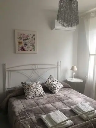 Dört Kişilik Oda, Deniz Manzaralı