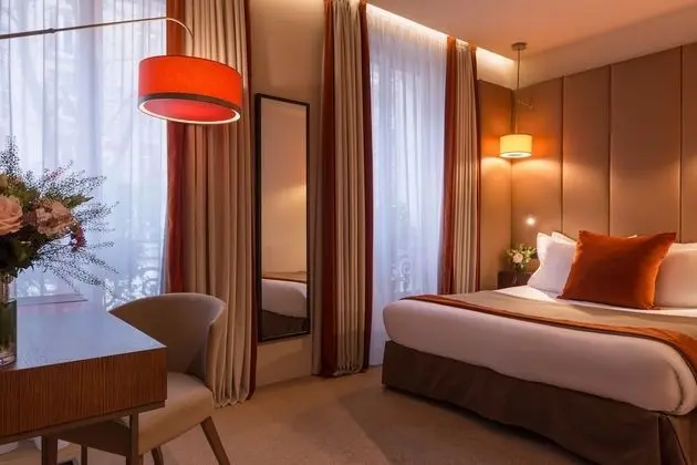 Chambre Executive Vue Tour Eiffel