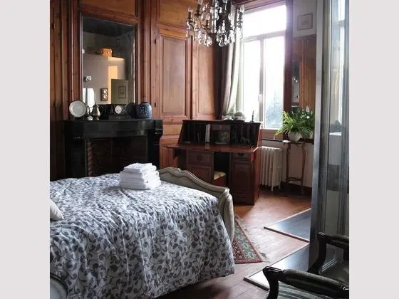 Tek Büyük Yataklı Oda, Özel Banyo, Bahçe Manzaralı (La chambre Galilée)