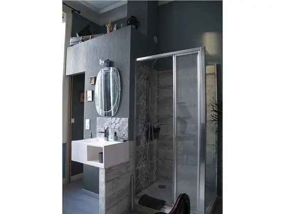Tek Büyük Yataklı Oda, Özel Banyo, Bahçe Manzaralı ( La chambre Rousseau)