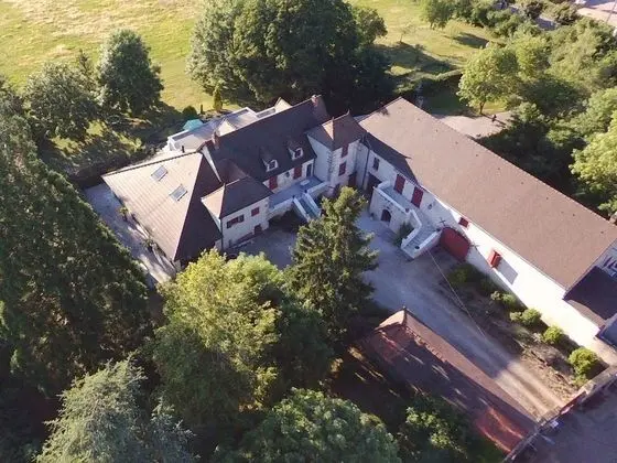 Kır Evi, Banyolu/Duşlu (La Bourguignotte)