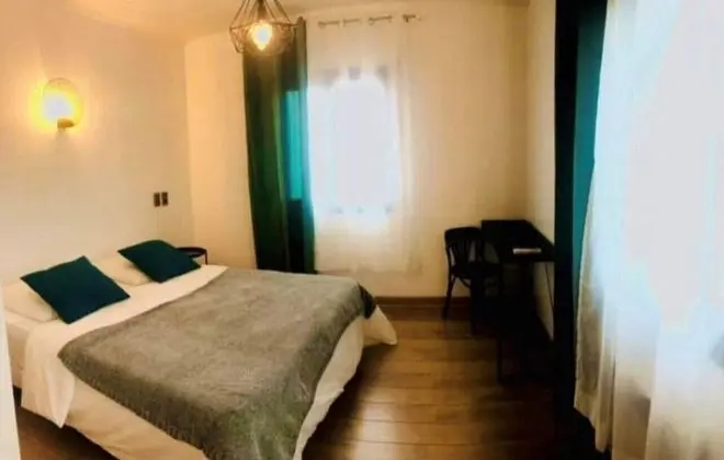 Tek Büyük Yataklı Oda