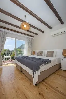 Deluxe Tek Büyük veya İki Ayrı Yataklı Oda