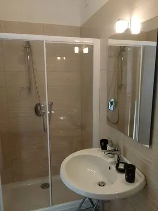 Deluxe Dört Kişilik Oda