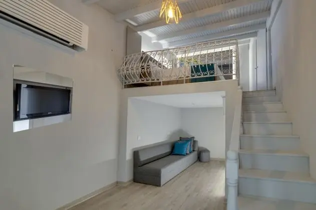 Loft, Bahçe Manzaralı