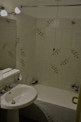 Tek Büyük Yataklı Oda, Avlu Manzaralı