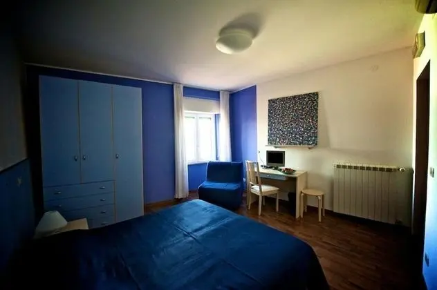 Tek Büyük veya İki Ayrı Yataklı Oda