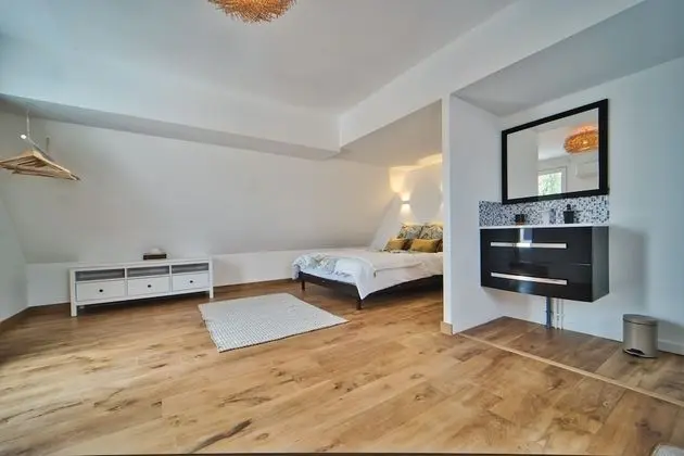 Ev, Banyolu/Duşlu, Göl Manzaralı