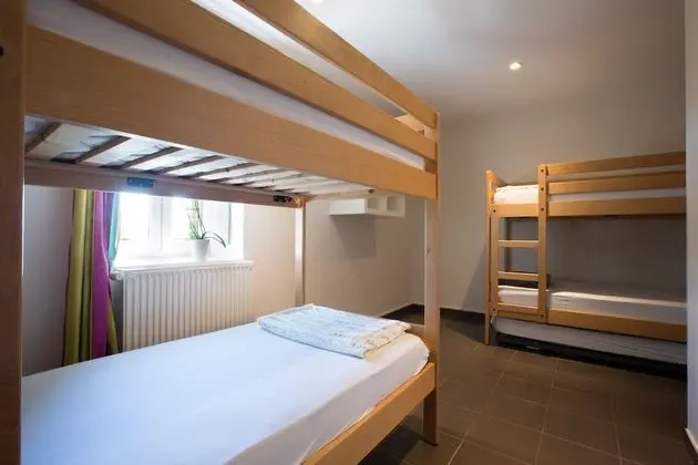 Basic Ortak Ranzalı Oda, 1 Tek Kişilik Yatak