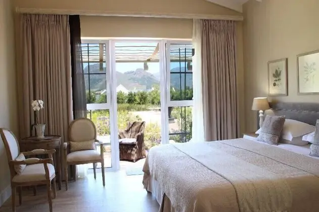 Deluxe Oda, Bahçe Manzaralı