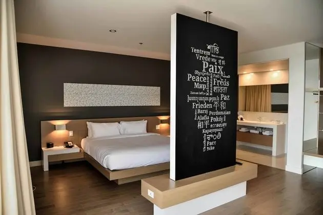 Junior Süit, 1 Büyük (Queen) Boy Yatak, Engellilere Uygun, Golf Manzaralı