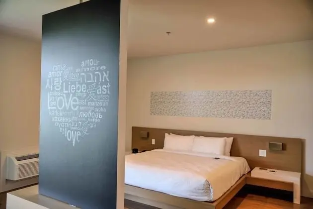 Junior Süit, 1 En Büyük (King) Boy Yatak, Golf Manzaralı