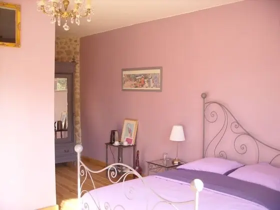 Tek Büyük Yataklı Oda (Lili)