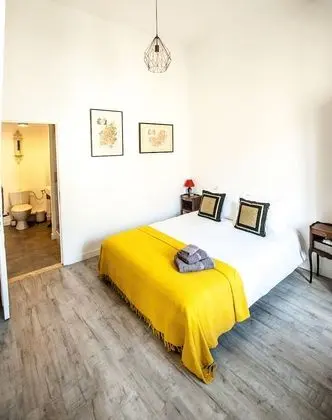 Tek Büyük Yataklı Oda