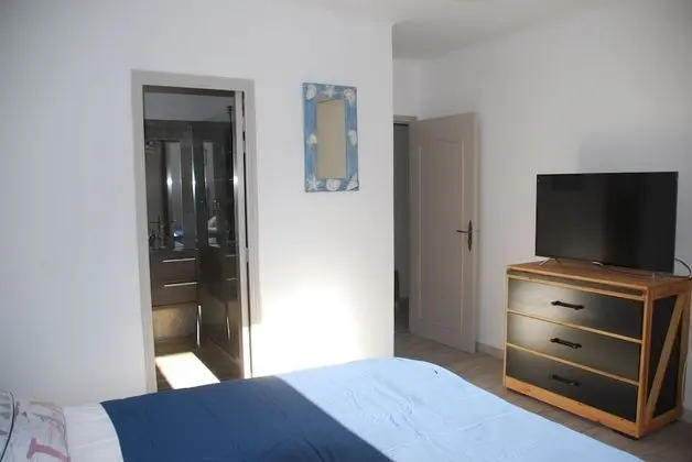 Classic Tek Büyük Yataklı Oda