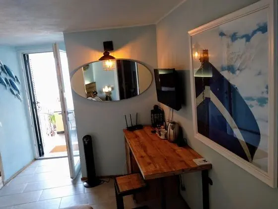 Tek Büyük veya İki Ayrı Yataklı Oda, Balkon, Deniz Manzaralı