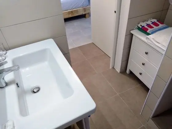 Tek Büyük veya İki Ayrı Yataklı Oda, Balkon, Deniz Manzaralı