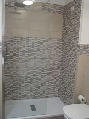 Tek Büyük Yataklı Oda, Balkon, Deniz Manzaralı