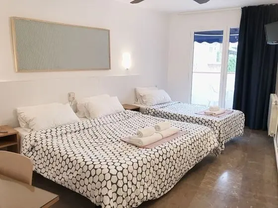 Standard Üç Kişilik Oda, Balkon