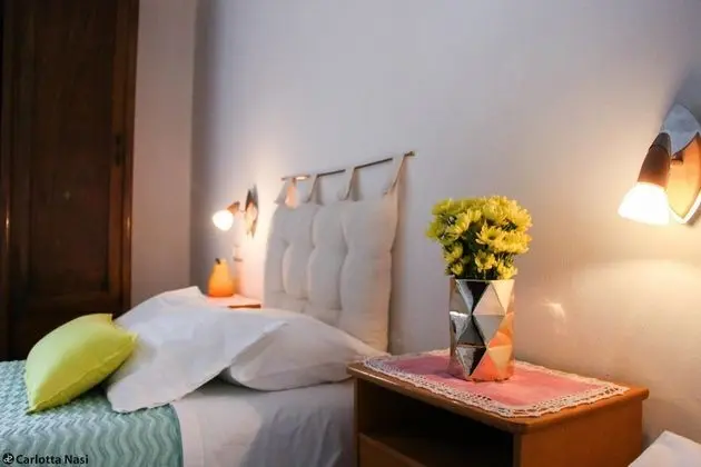 İki Ayrı Yataklı Oda, 2 Tek Kişilik Yatak, Ortak Banyo