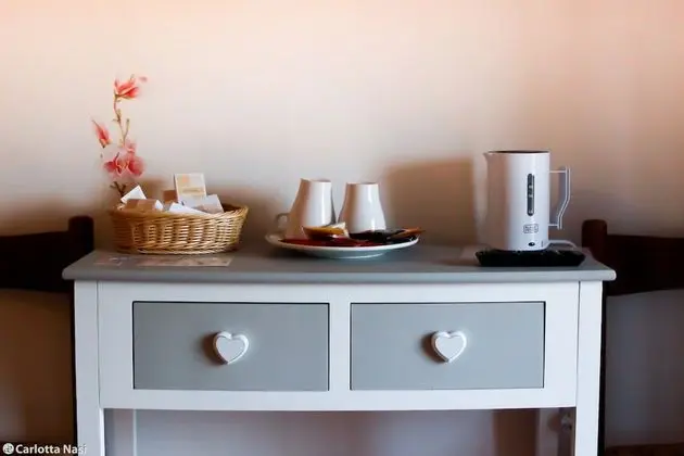 Tek Büyük Yataklı Oda, Ortak Banyo