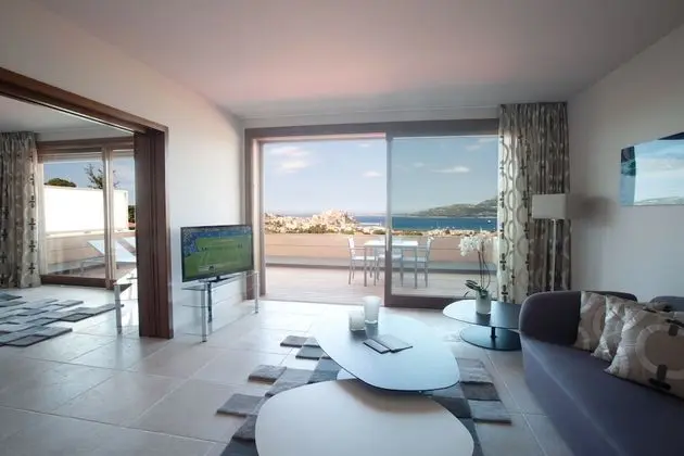 Grand Süit, Deniz Manzaralı