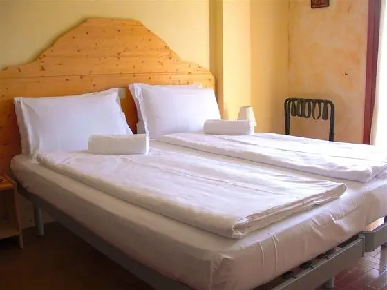 Tek Büyük Yataklı Oda, Dağ Manzaralı