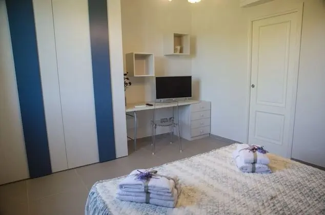 Tek Büyük Yataklı Oda (Fiordaliso)