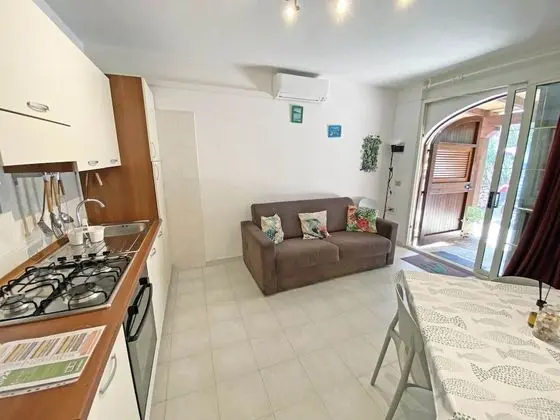 Apart Daire, 2 Yatak Odası, Zemin Kat