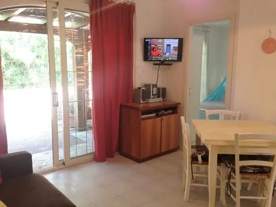 Apart Daire, 2 Yatak Odası, Zemin Kat