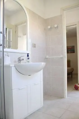 Apart Daire, 2 Yatak Odası, Zemin Kat