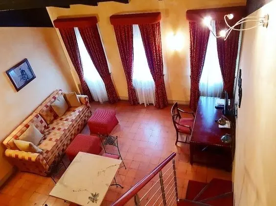 Tek Büyük veya İki Ayrı Yataklı Oda