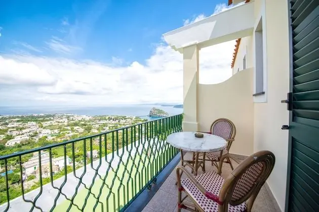 Superior Tek Büyük Yataklı Oda, Deniz Manzaralı