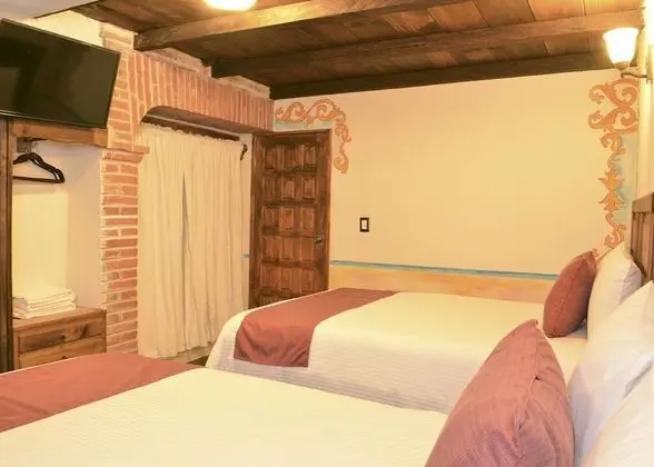 Oda, 2 Çift Kişilik Yatak