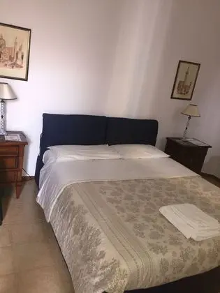 Tek Büyük Yataklı Oda, Avlu Manzaralı