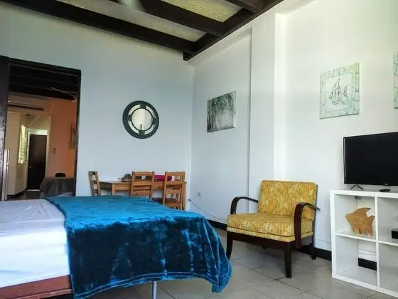 Apart Daire, Balkon, Okyanus Manzaralı