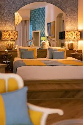Executive Love Suite