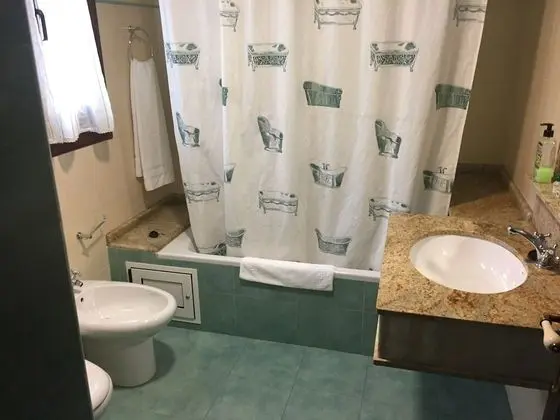 Oda, 1 Büyük (Queen) Boy Yatak ve Çekyat