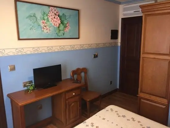 Tek Büyük Yataklı Oda, 1 Çift Kişilik Yatak