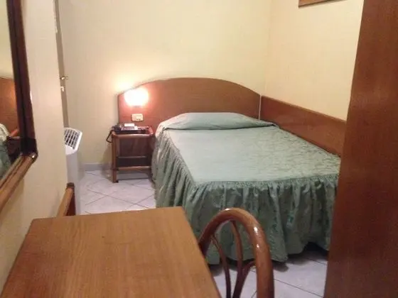 Tek Kişilik Oda