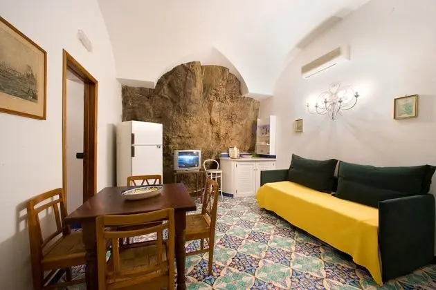 Apart Daire, 2 Yatak Odası, Deniz Manzaralı
