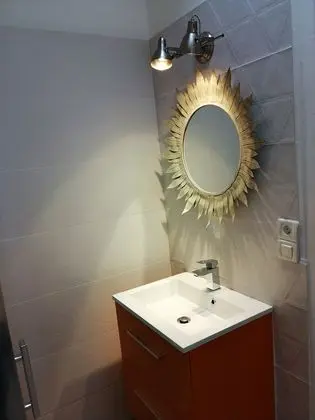 Junior Tek Büyük veya İki Ayrı Yataklı Oda