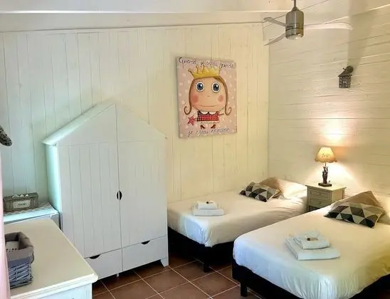 Romantic Tek Büyük Yataklı Oda