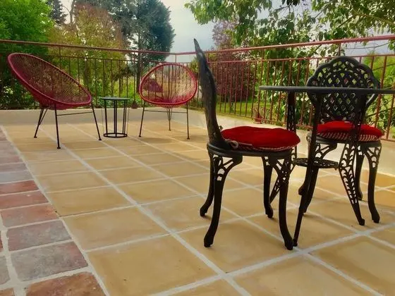 Deluxe Tek Büyük veya İki Ayrı Yataklı Oda, 1 En Büyük (King) Boy Yatak, Bahçe Manzaralı